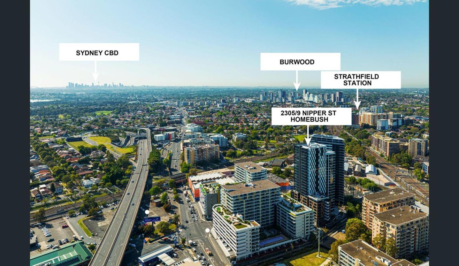 Apartment High-level 3br Retreat With Gym And Skyline Views